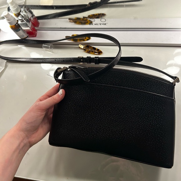 COPY - Kate Spade Purse - Picture 5 of 5